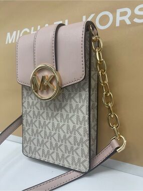 Michael Kors Carmen Small NS Phone Xbody Crossbody Bag Powder Blush Multi 
NWT